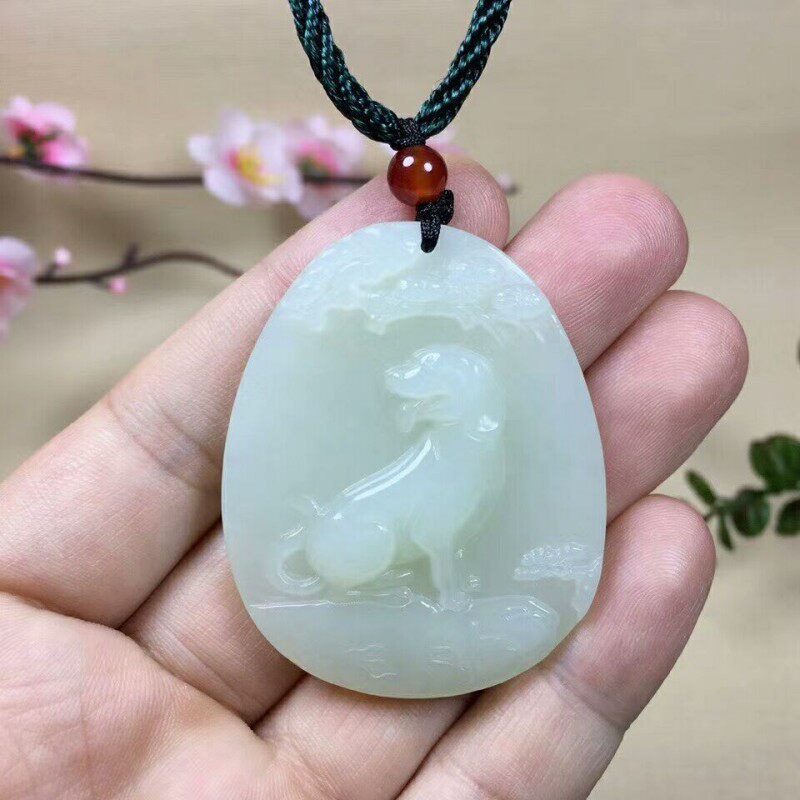 天然生肖狗如意男女款新疆和田玉