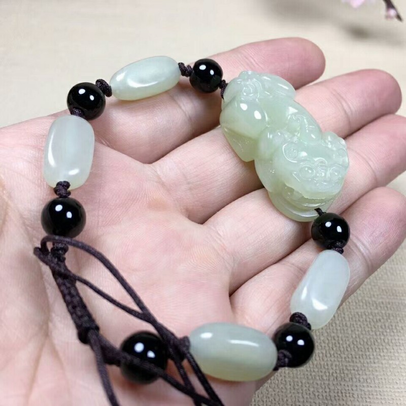 招财貔貅男女款手链新疆和田玉