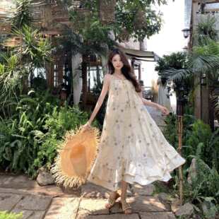 法式茶歇重工提花吊带连衣裙子女夏季小个子气质海边度假宽松长裙