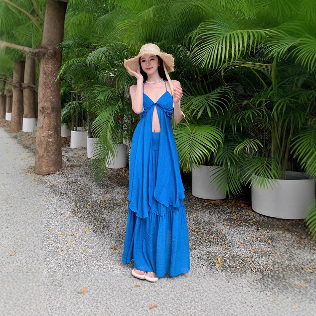 跨境新品泰兰德穿搭设计感海边度假裙氛围感拍照抹胸上衣+半身裙