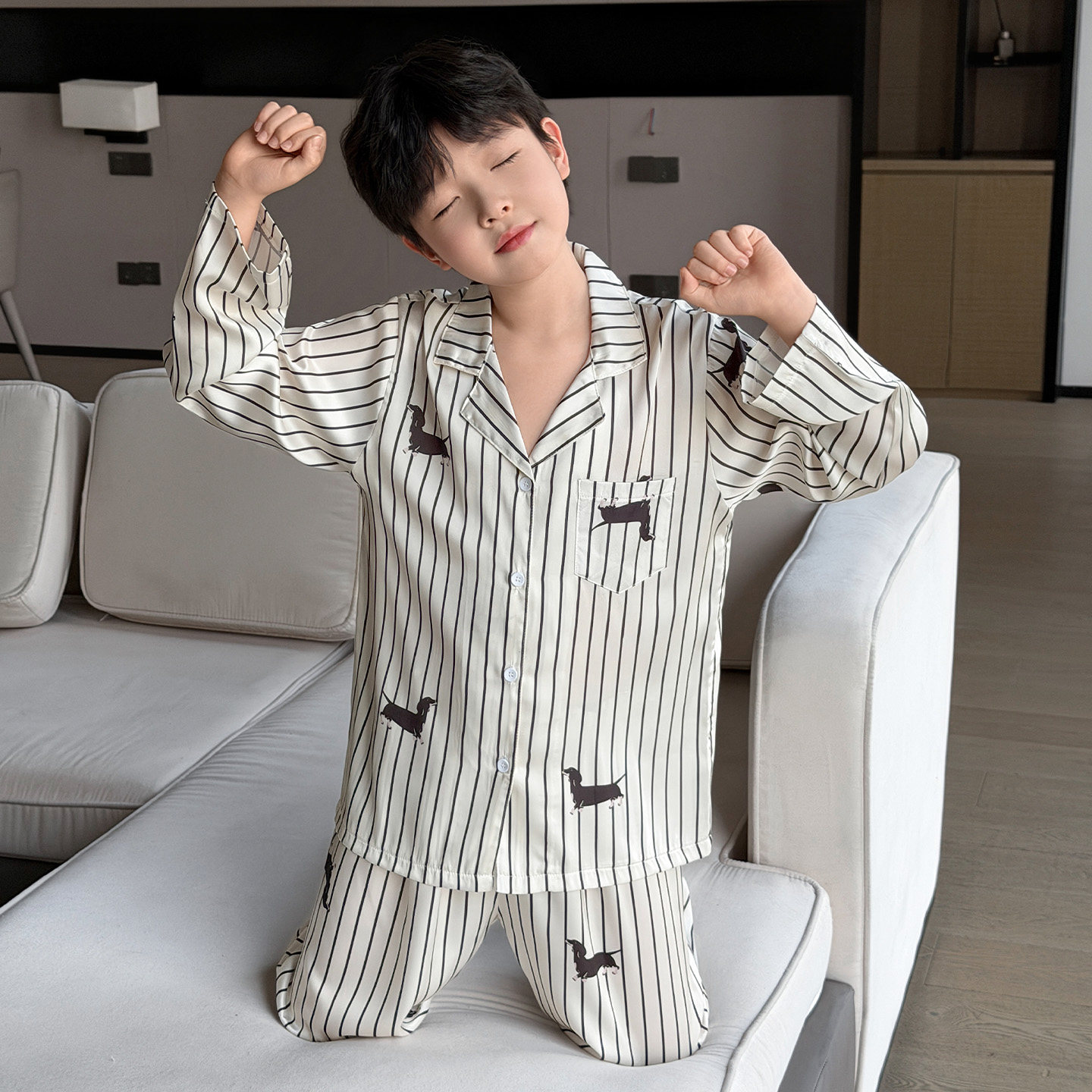 男童睡衣男孩24春秋新款儿童冰丝长袖长裤中大童薄款家居服套装夏