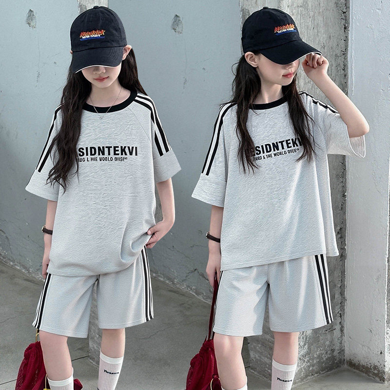 女童T恤夏季新款韩版女孩短袖短裤两件套大童运动套装休闲运动装