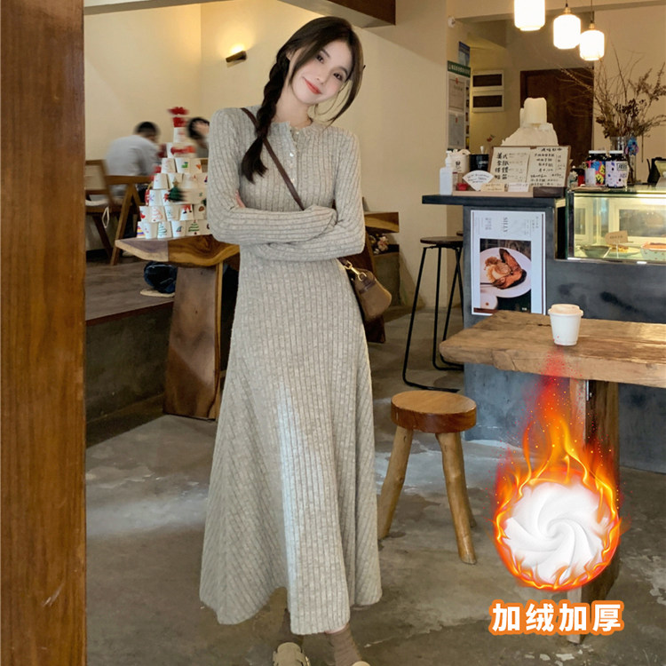 法式甜美气质修身针织连衣裙加绒
