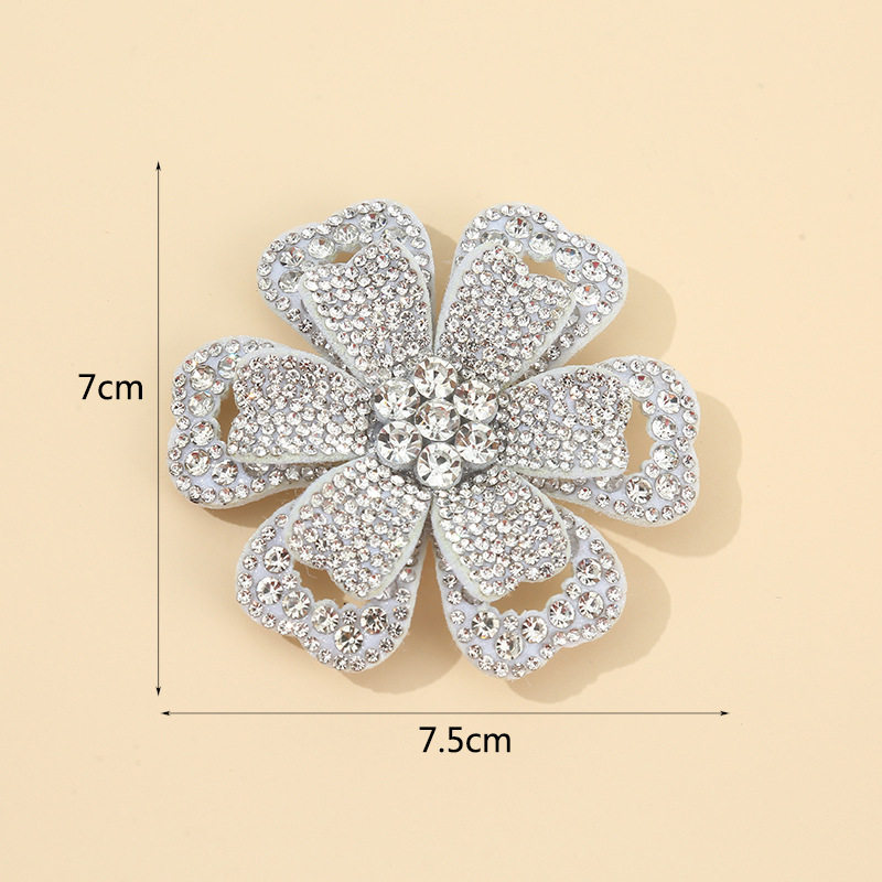 现货银色水钻山茶花布贴DIY手工女士鞋帽箱包装饰饰品配件批发,居家布艺,布贴,淘宝优惠券,粉丝福利购,淘宝优惠卷