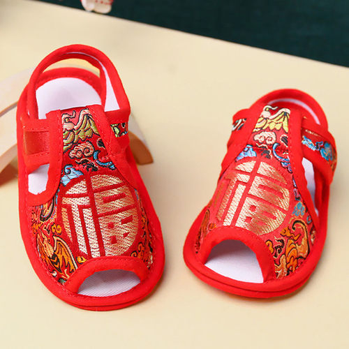 婴儿五福中国风软底满月凉鞋