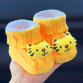 1岁新生婴儿步前鞋 手工毛线鞋 冬季 软底 男女宝宝加绒加厚保暖鞋