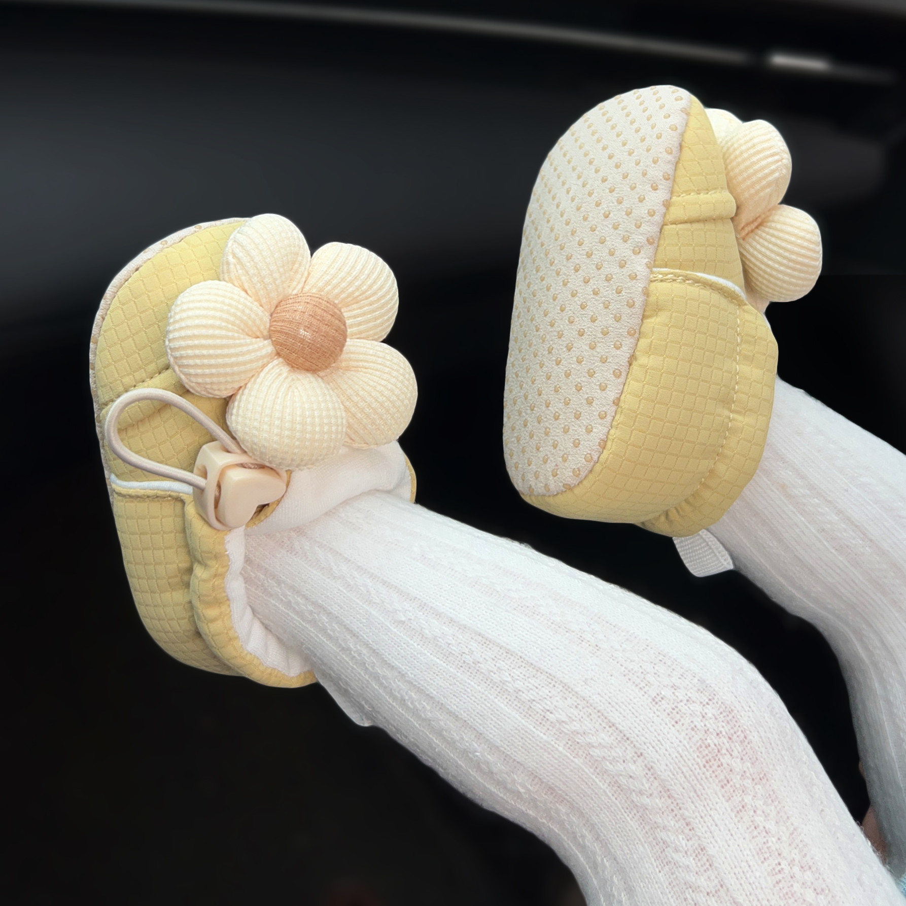 米嘟尔软底抽绳婴儿鞋女宝宝步前