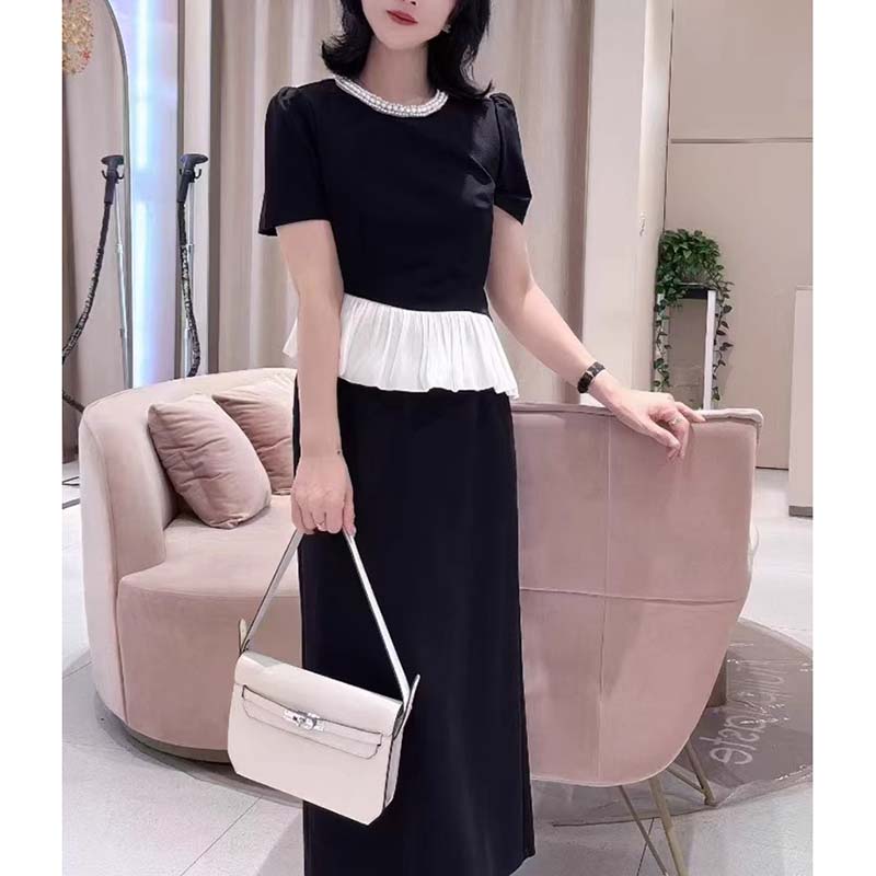 设计拼接花边褶皱不规则两件套2025夏季女时尚减龄收腰套装D2076A