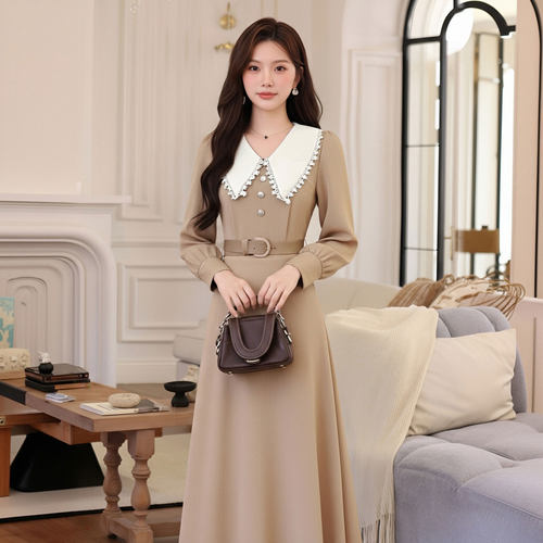 送腰带高级感穿搭赫本风连衣裙女法式复古温柔chic裙子LJ0107A