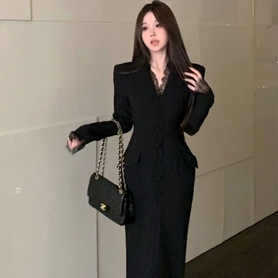 法式赫本风蕾丝边连衣裙女2025春内搭气质晚礼服高级感小黑裙2366