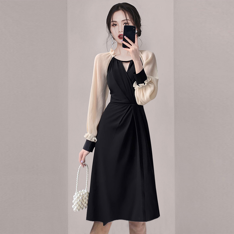 法式高级感收腰显瘦黑色连衣裙2025女神范洋气修身A字裙A8116