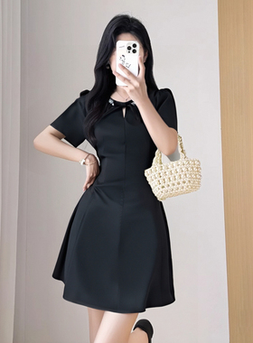 有里布miu系重工钻领显瘦裙子2025新款法式修身洋气连衣裙D1455B