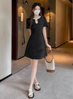 法式设计感赫本风气质裙子2025夏季新款小众收腰显瘦连衣裙D1606B