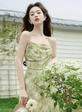 两件套法式绿色碎花连衣裙女夏2026新款超仙森系温柔风吊带1138