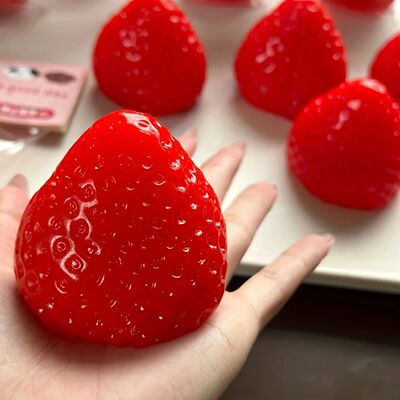 1Pc Squishy Big Strawberry Squeeze Toy Kids Soft Pinch Fruit