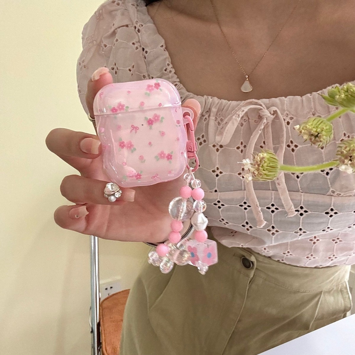 苹果耳机壳夏日少女粉色碎花适用于苹果airpods pro2代3代蓝牙耳机壳保护套防摔可爱