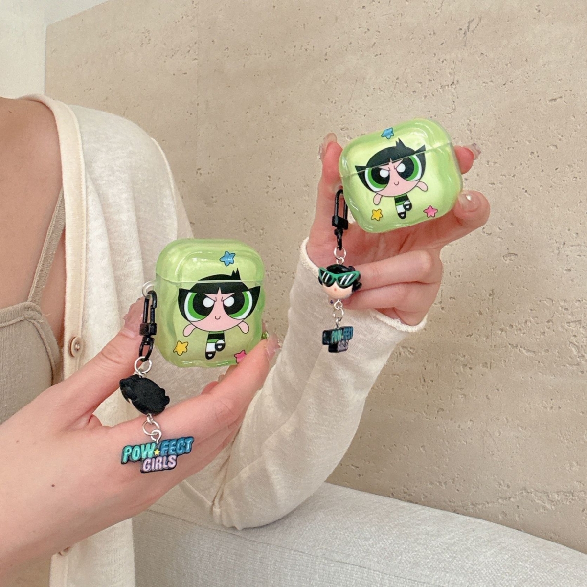 苹果耳机壳新款飞天小女警+挂件适用AirPodspro蓝牙耳机壳苹果1/2代耳机保护套趣