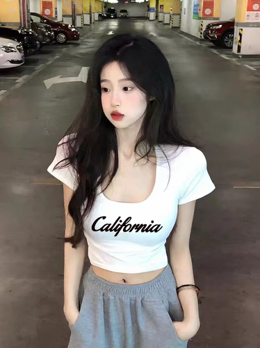 中式短款正肩短袖t恤女夏季新款修身U领白色体恤露脐紧身显瘦上衣