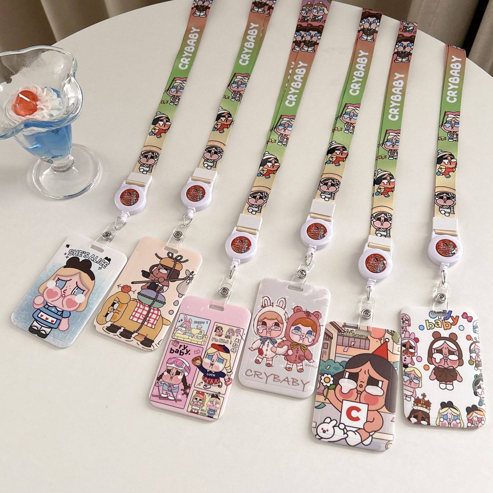 长绳伸缩伸缩易拉扣证件学生卡套地铁公交卡套哭娃工做卡