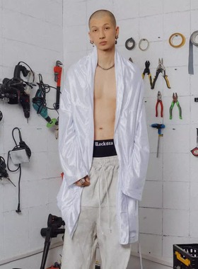 ROCKSTA X FVVO”街头已死“系列黑白双色浴袍睡衣