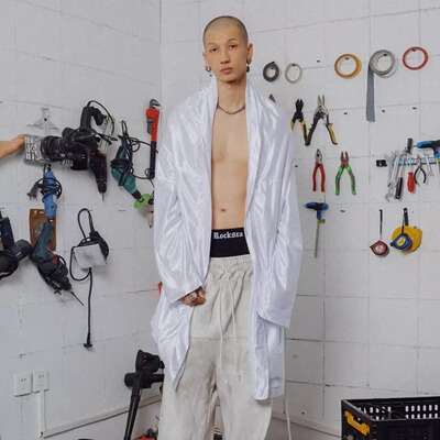 ROCKSTA X FVVO”街头已死“系列黑白双色浴袍睡衣