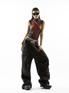 ROCKSTAGIRLS 2023黑红色无袖人体印花修身显瘦高领背心