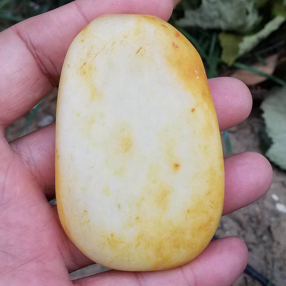 寻顾和田玉料子毛料手把件可打孔