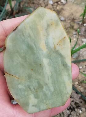 寻顾和田玉原石山料摆件可打孔