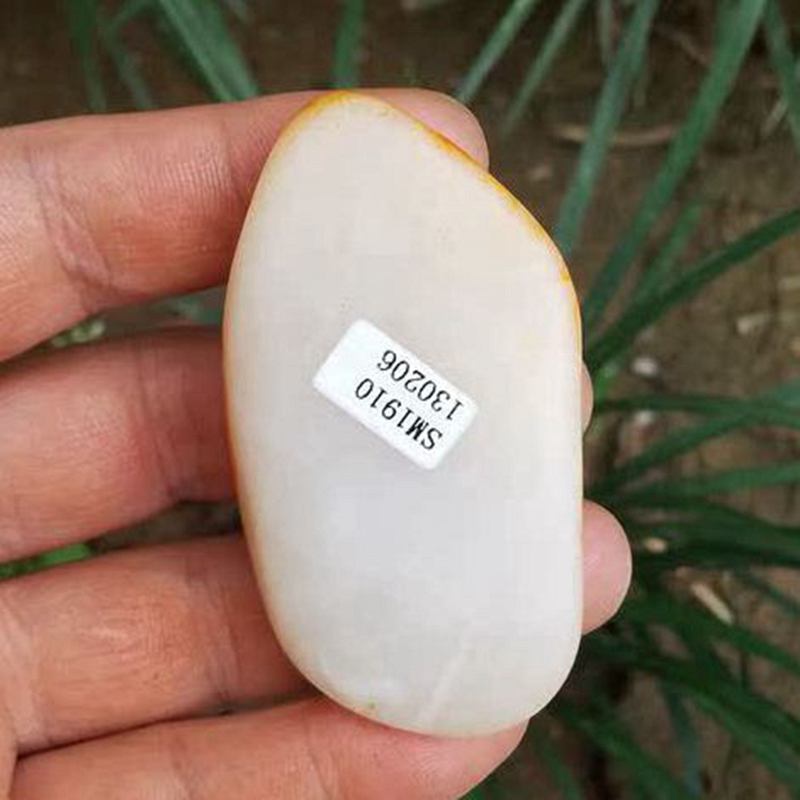 寻顾和田玉吊坠手把件可打孔