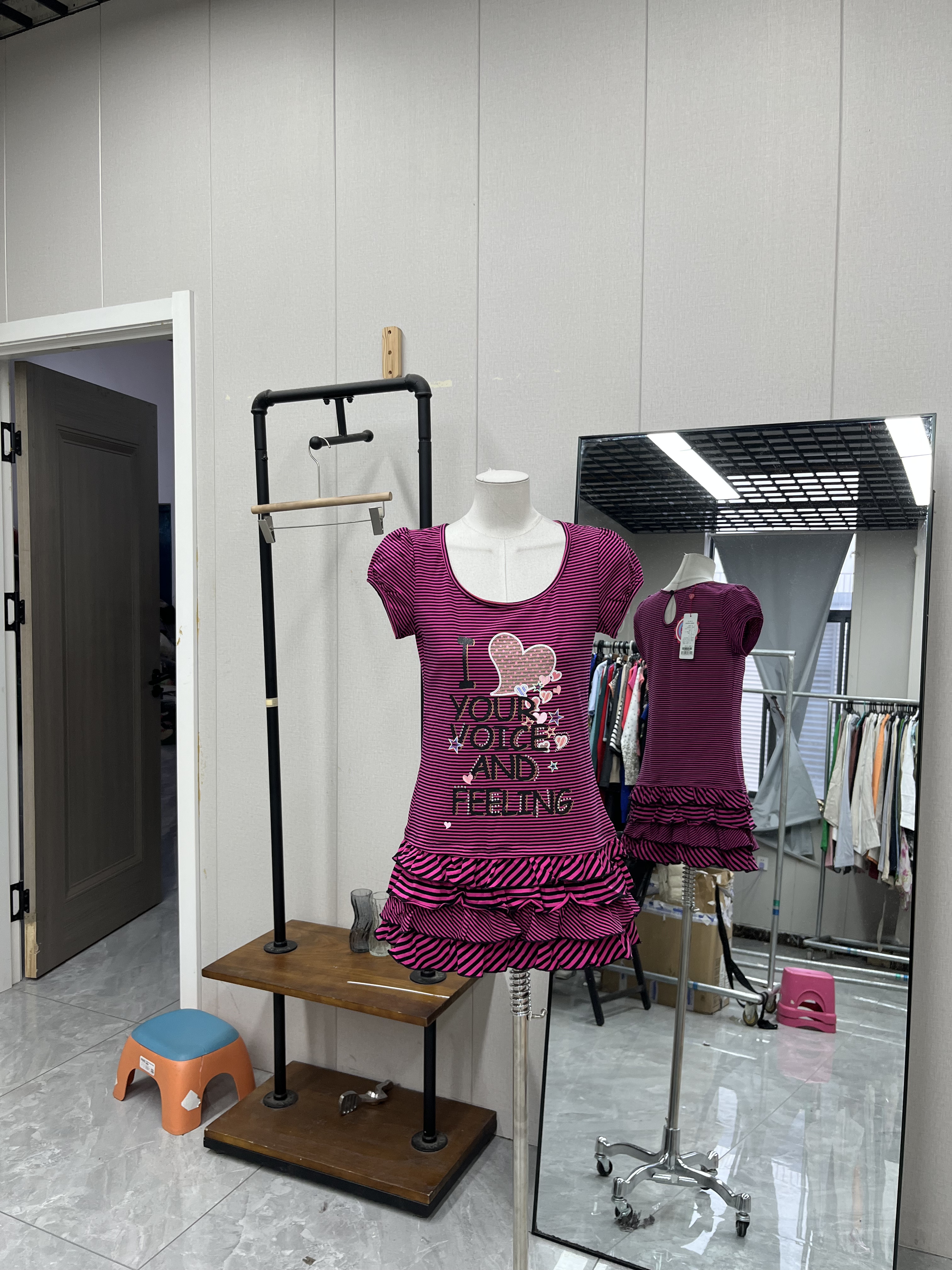 甜美百搭条纹短袖蛋糕裙爱心气质可爱时尚百搭微弹