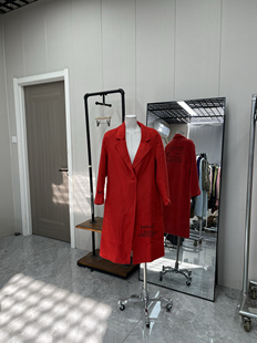 高品质长款秋冬大衣精致刺绣款保暖时尚过年穿搭气质