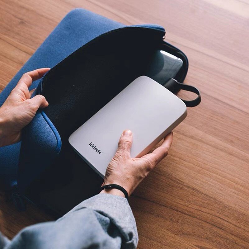 its logic扁平水壶不锈钢便携大容量方形运动水瓶随行杯ins水杯