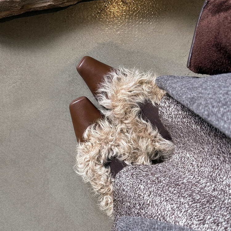 真皮方头羊毛毛毛鞋女2025秋冬新款粗跟保暖百搭单鞋加绒拼色洋气