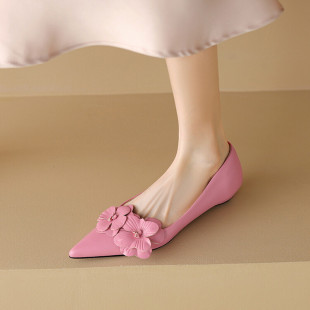 韩版 真皮羊皮花朵单鞋 女低跟平底尖头粉色百搭浅口低帮33 新款