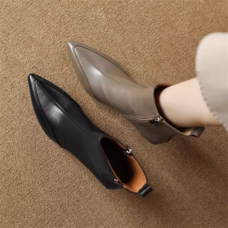 巨好看~厂家直销手工订制真皮短靴女单靴中跟细跟尖头金属扣气质