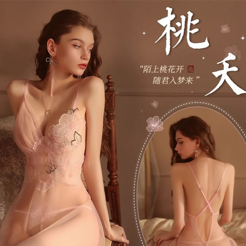 桃花内衣女性感漫画胸罩