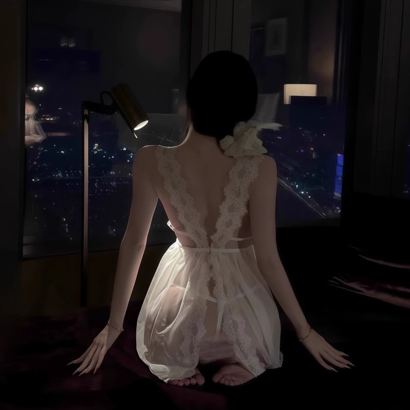 落日黄昏~白色连衣裙2025女新款韩版收腰美容院洗澡浴巾领证裙子