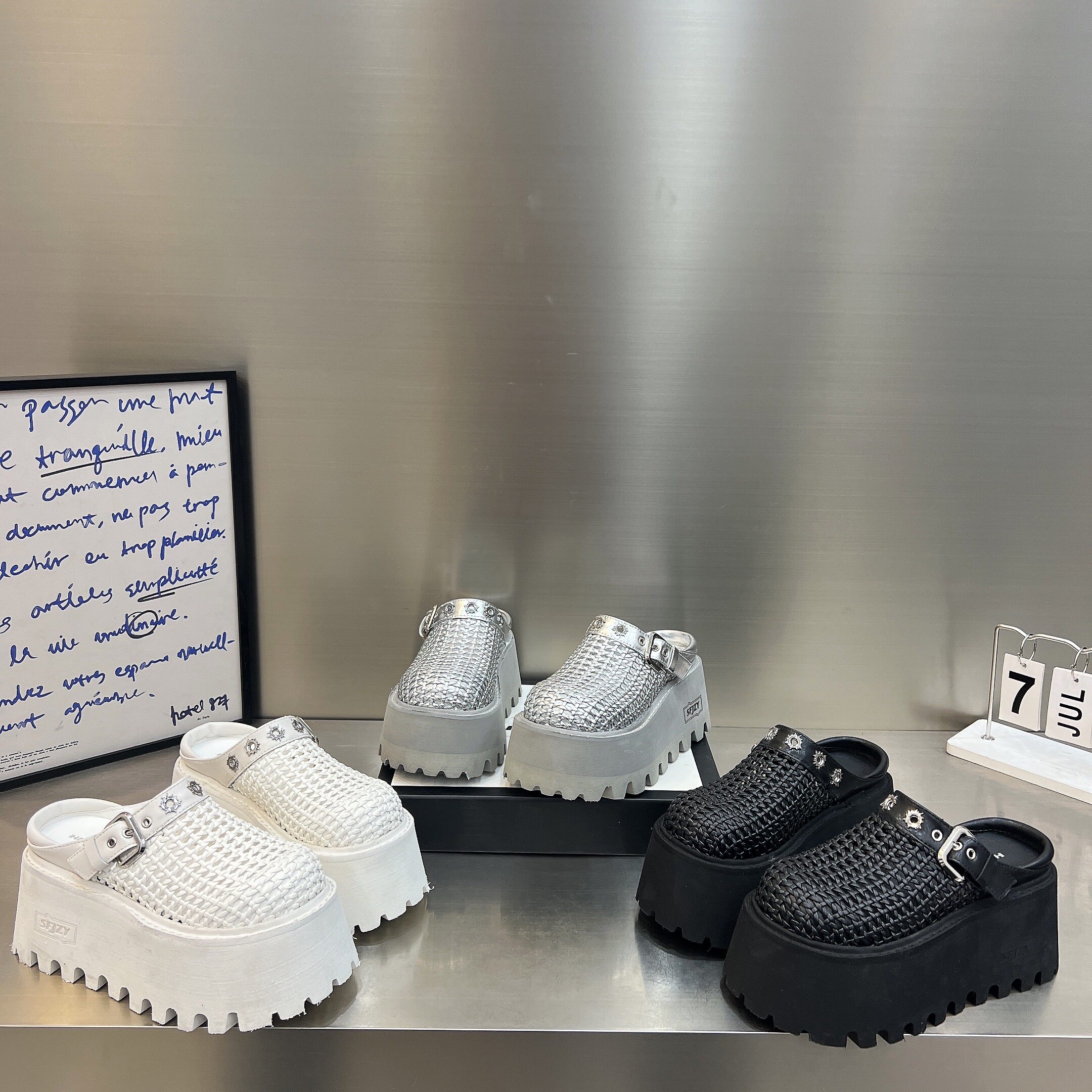 7cm厚底包头半拖鞋女2026新款镂空编织网面增高勃肯鞋懒人休闲拖