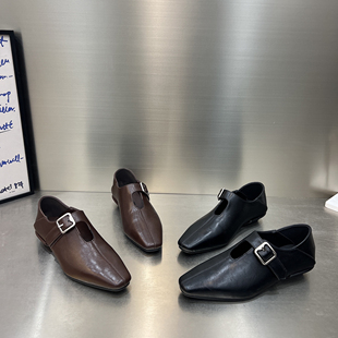 欧货方头浅口单鞋女2026新款低跟一字带尖头低帮小皮鞋码丽珍鞋女