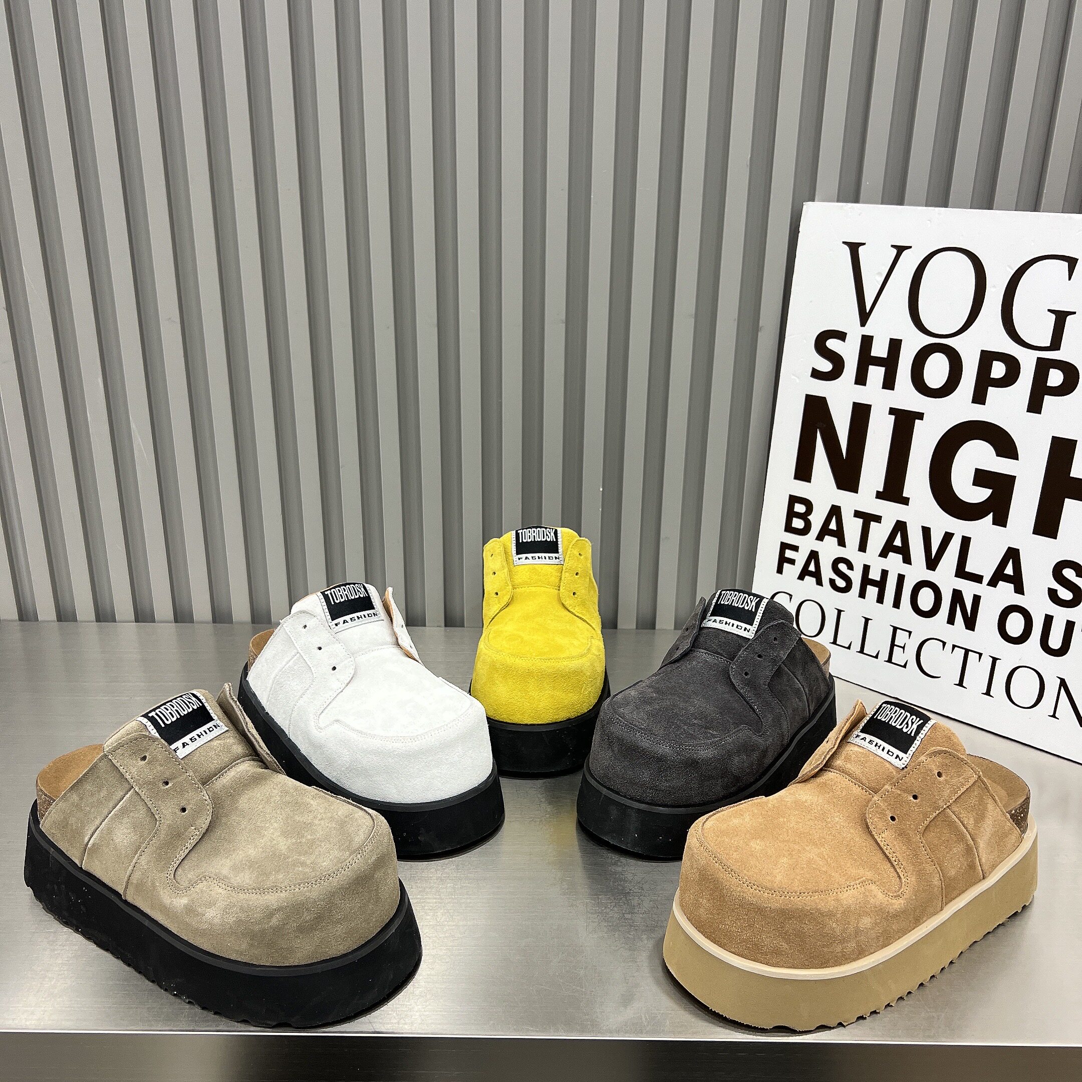 2026新款厚底松糕包头半拖鞋女磨砂皮休闲勃肯拖7cm大头穆勒鞋女