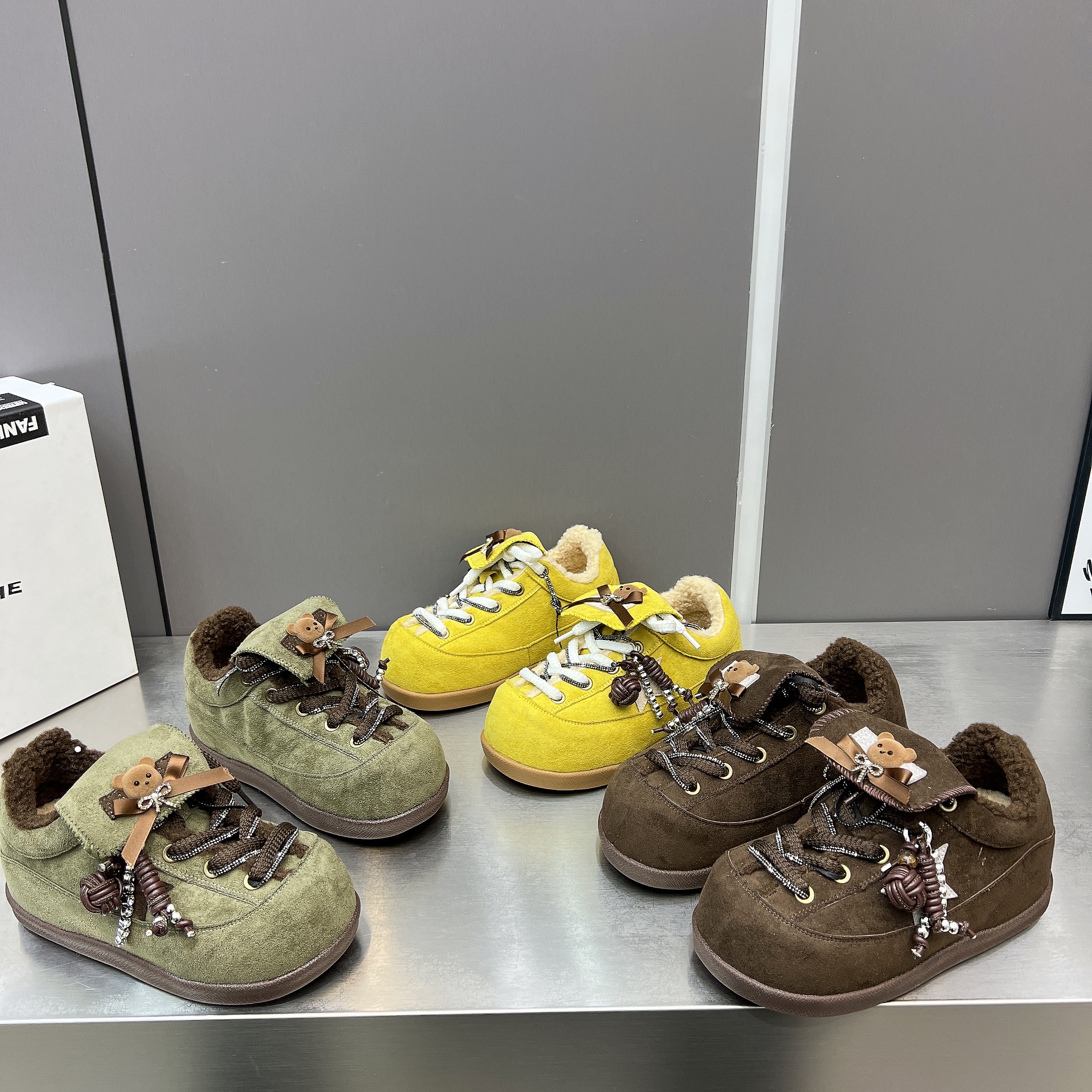 重工卡通厚底面包鞋女2025新款卡皮巴拉勃肯鞋保暖毛毛鞋休闲鞋女