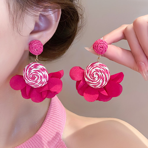 夸张编织花朵耳钉女小众设计