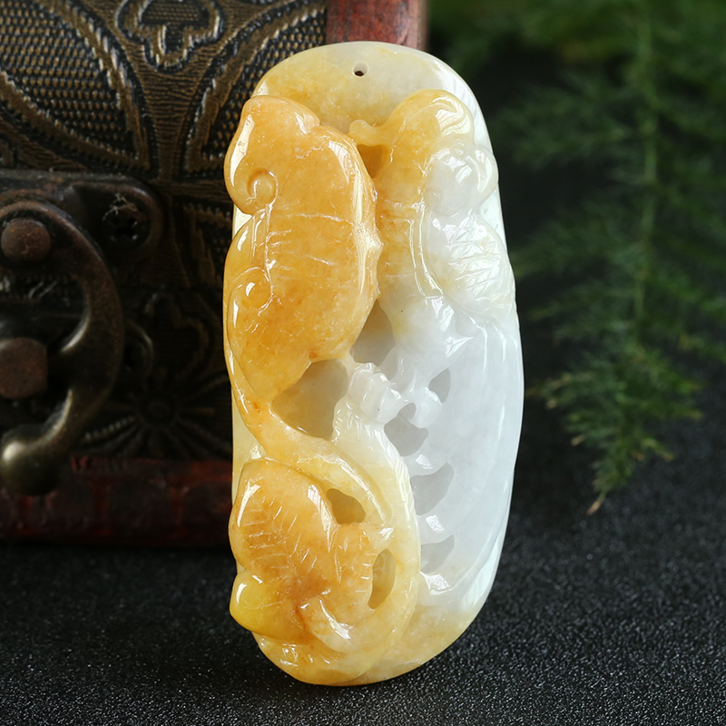 天然正品玉器黄翡翠鹦鹉吊坠 缅甸玉石精雕俏色英明神武翡翠挂件