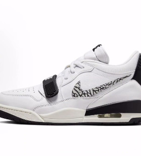 Jordan Legacy 312 熊猫配色百搭舒适 低帮复古篮球鞋 男款白黑色