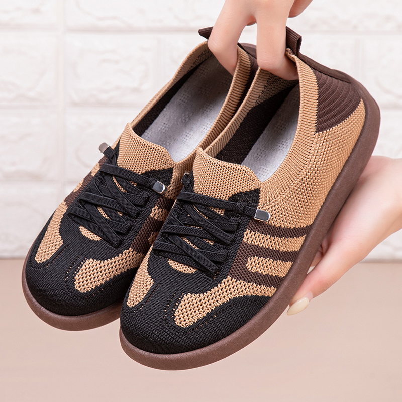 老北京布鞋中老年透气时尚德训鞋