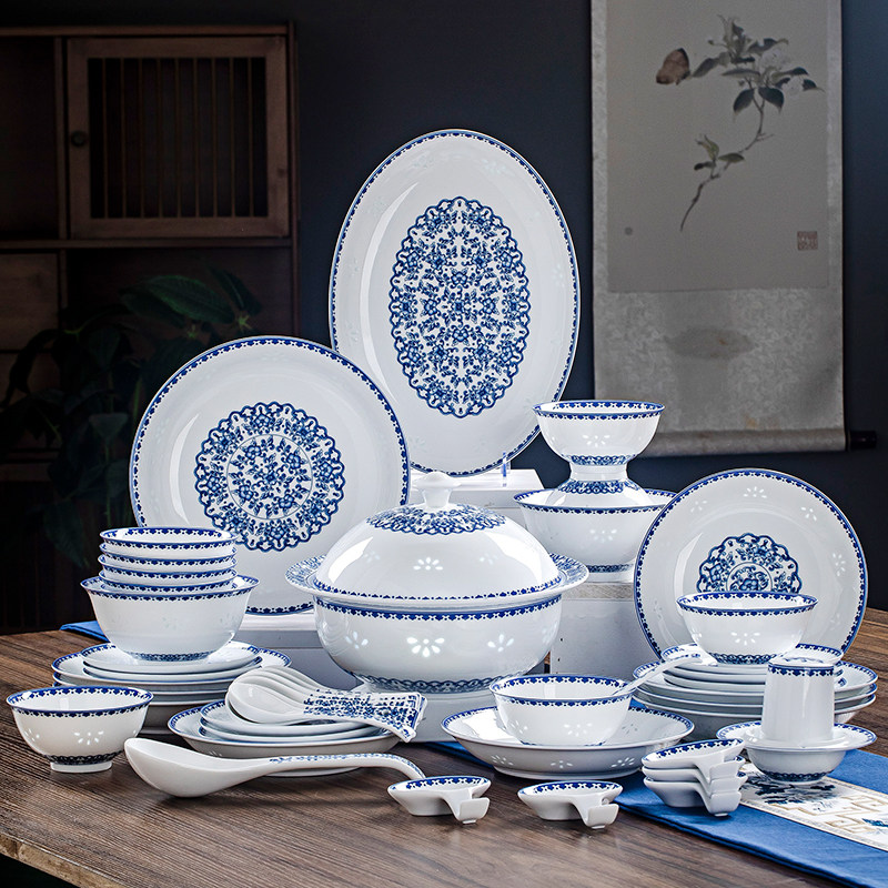 碗家用2026新款青花玲珑釉下彩景德镇陶瓷餐具套装轻奢高级感碗盘