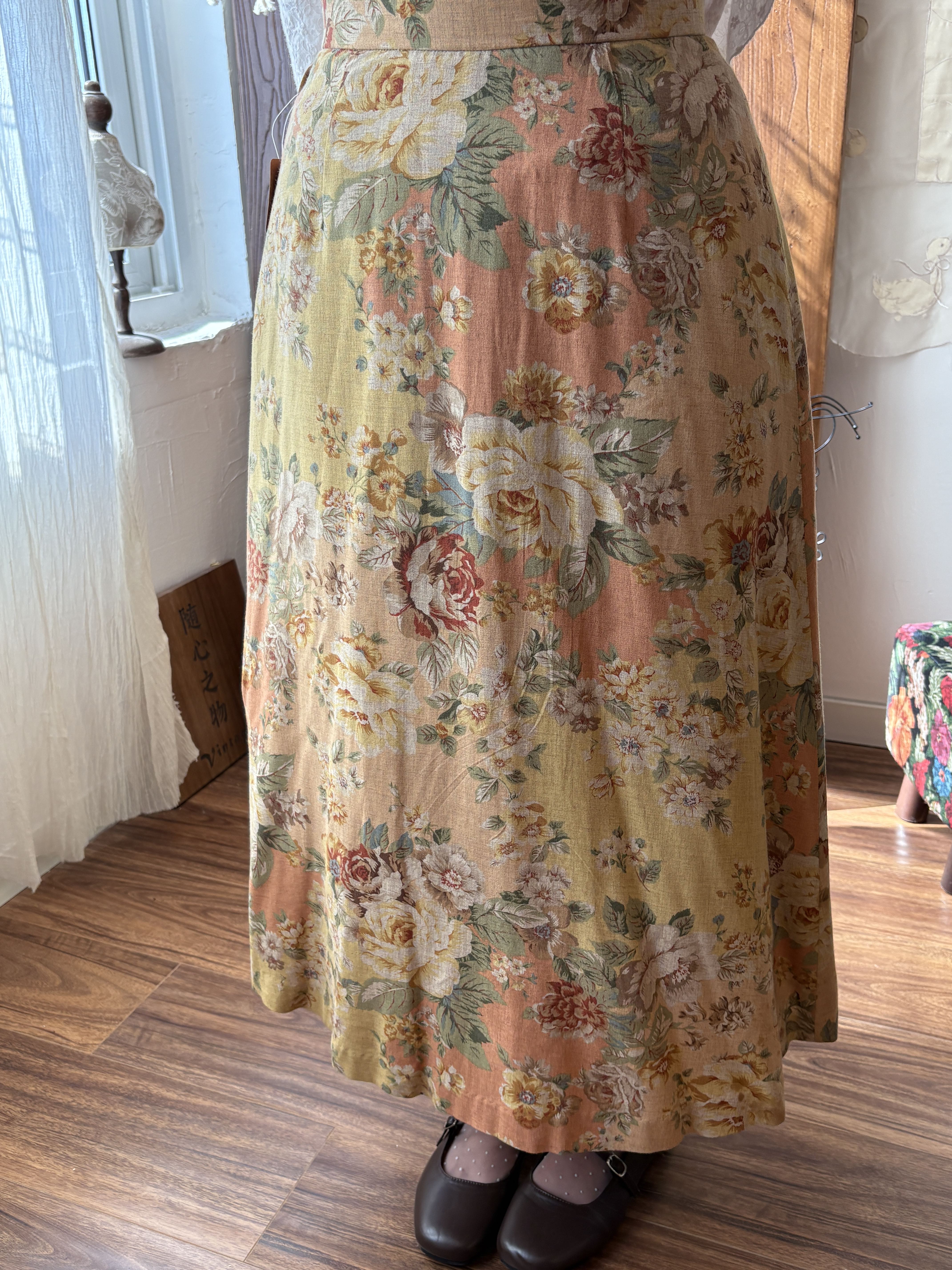 日本Vintage 复古昭和风半身裙