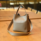 MUEKA 茉妮卡 洋气水桶包女2026新款 时尚 手提包通勤单肩斜挎包