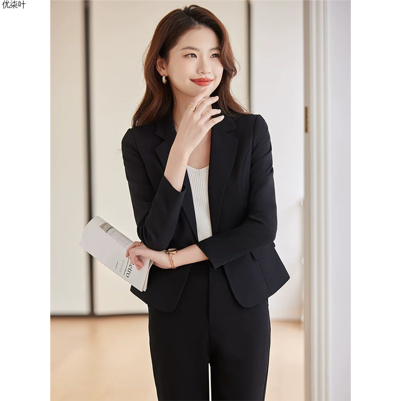 黑色小西装套装女高级感韩版修身春季休闲职业小个子短款西服外套