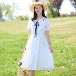 中学生连衣裙蛋糕裙初中生少女裙子2026年新款夏装娃娃领高档长裙